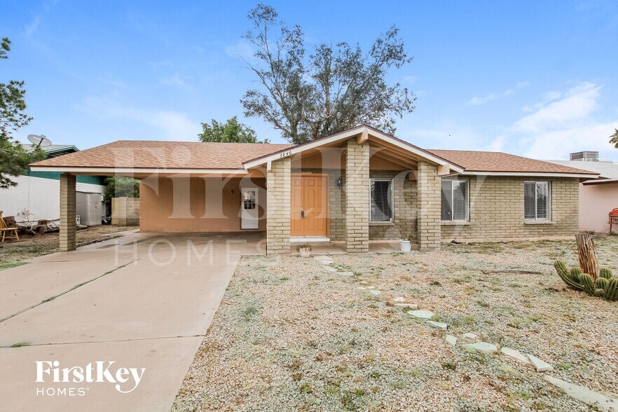 Building Photo - 3846 W Dalphin Rd