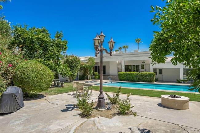 Building Photo - 72511 Theodora Ln