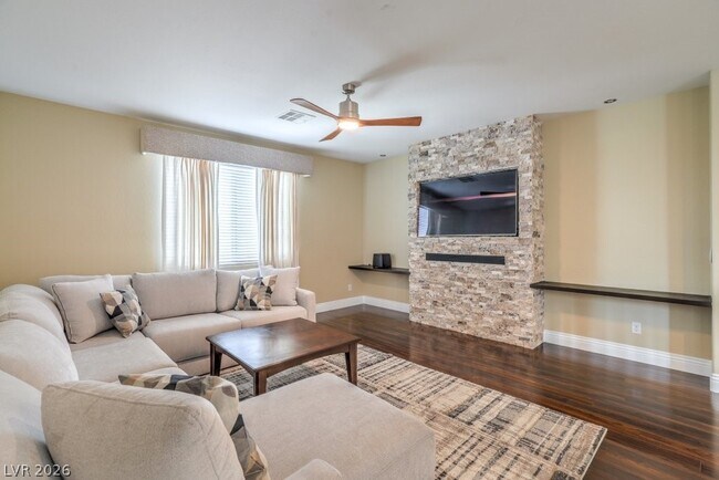 Building Photo - 12308 Kings Eagle St