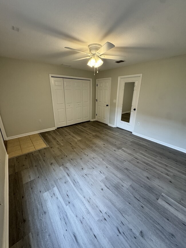 Building Photo - 4434 Gearhart Rd
