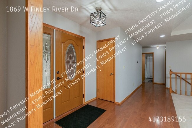 Building Photo - 1869 W Finley River Dr