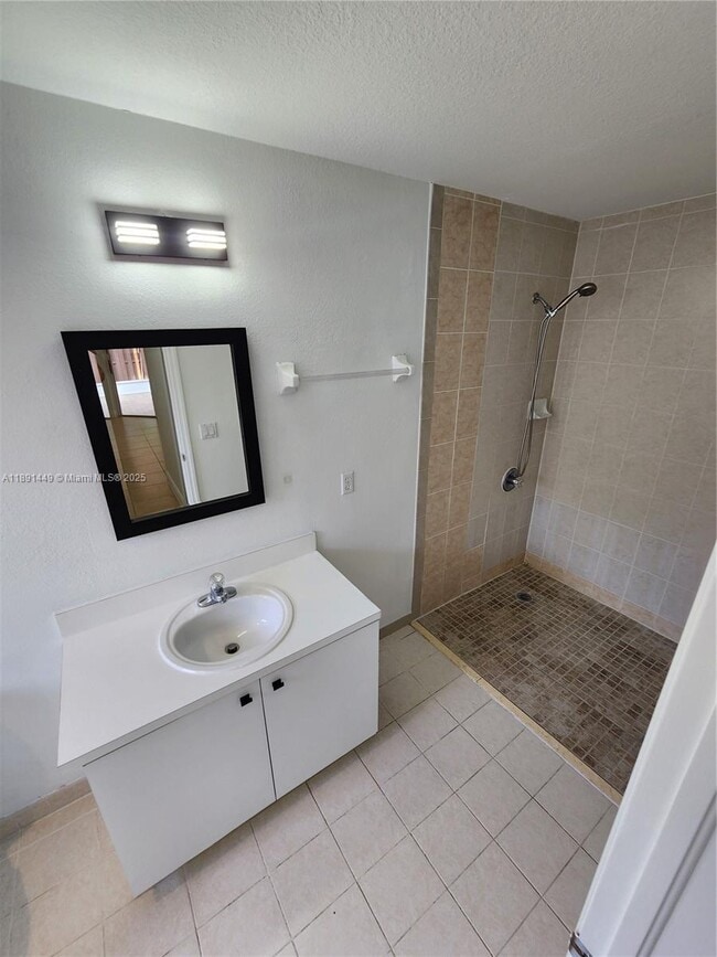 Building Photo - 11281 SW 247th Ter