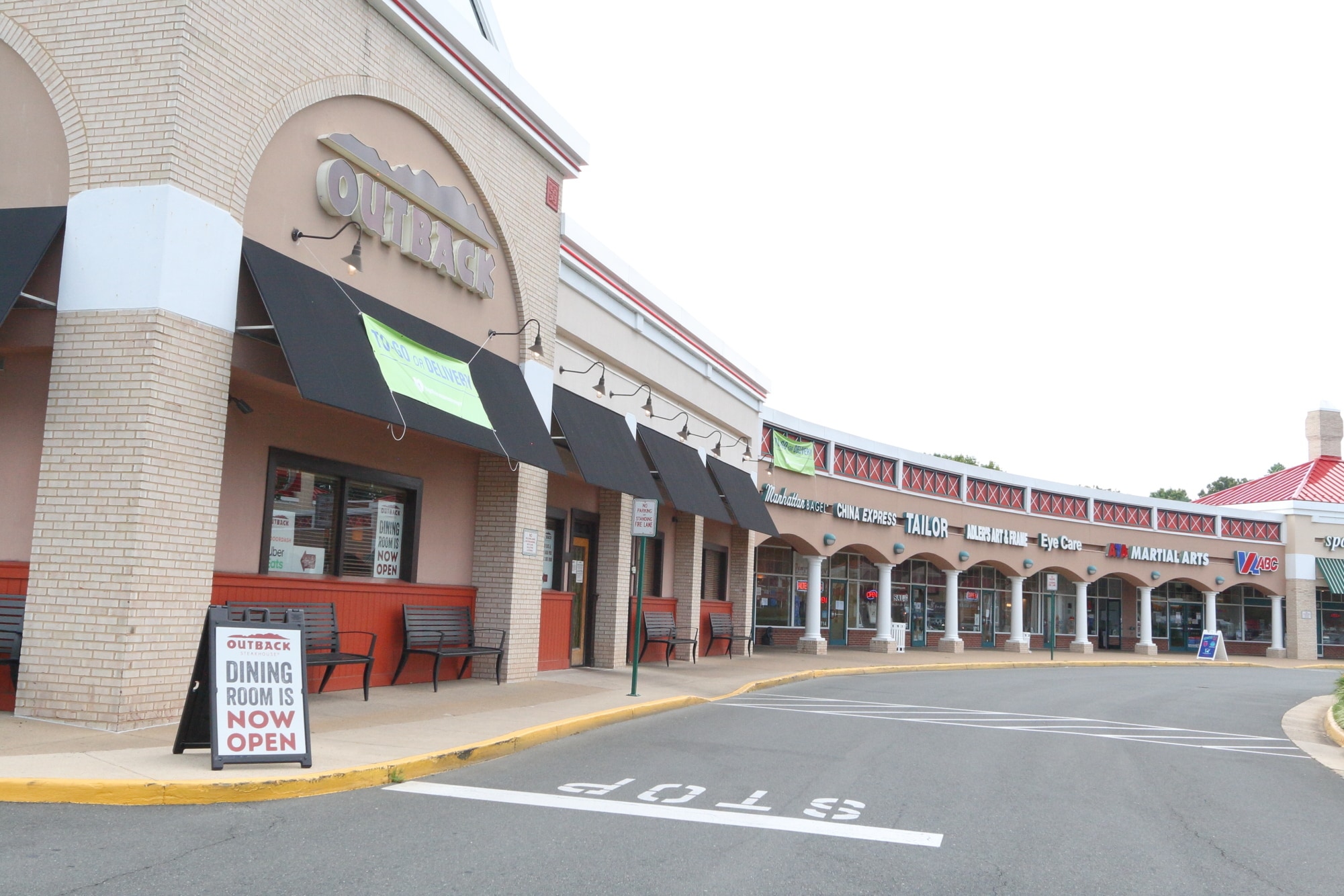 Colonnade-Outback Steakhouse - 13619 Orchard Dr