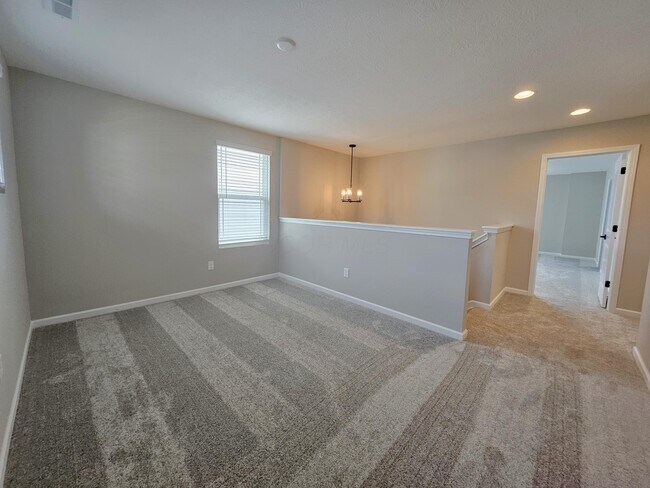 Building Photo - 8604 Apricot Wy
