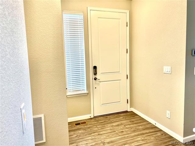 Building Photo - 8962 Red Bud St