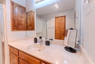 Building Photo - 2112 Castle Ct
