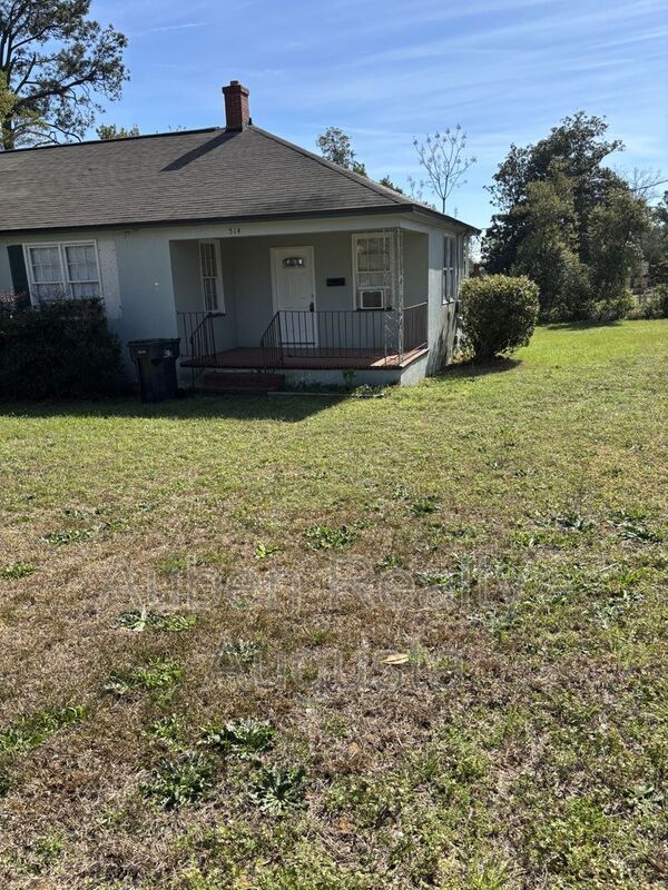 Building Photo - 514 Beaufort Dr