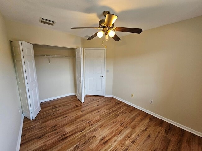 Building Photo - 2022 Marsh Harbor Dr