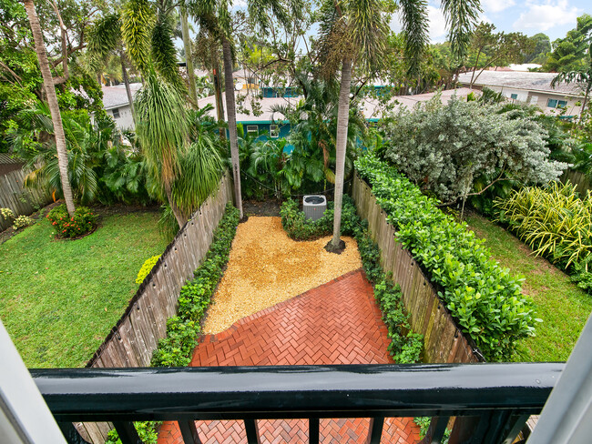 upstairs view fronm balcony - 1226 NE 14th Ave