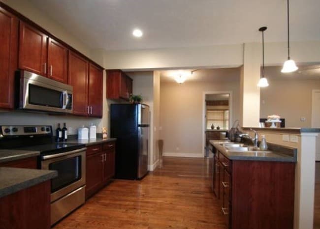 Interior Photo - The Unitah Flats Apartments