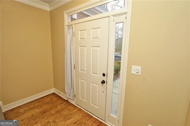 Building Photo - 1360 East Gate Ct SE
