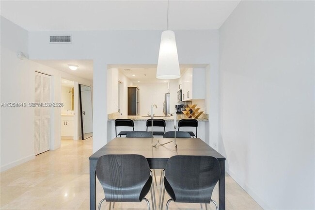 Building Photo - 201 Crandon Blvd