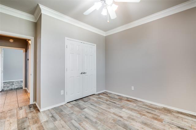 Building Photo - 3208 Serpis