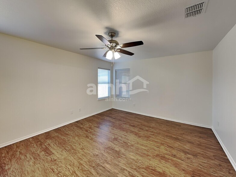 Building Photo - 7110 Chambers Creek Ln