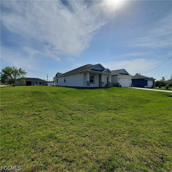 Building Photo - 4102 NW 26th St