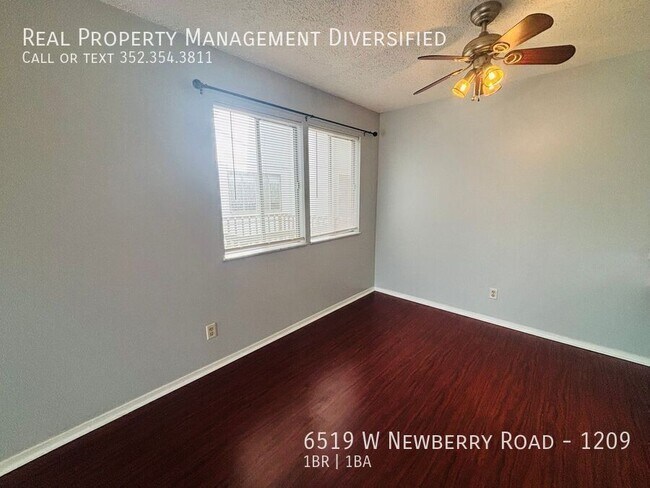 Building Photo - 6519 W Newberry Rd