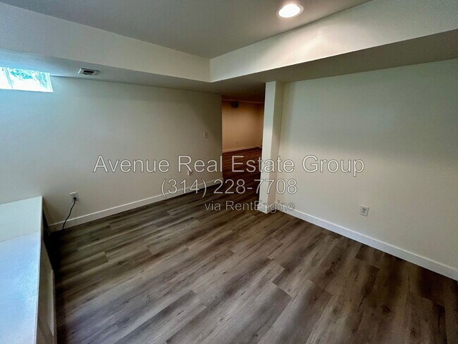 Building Photo - 203 Hawksbury Pl