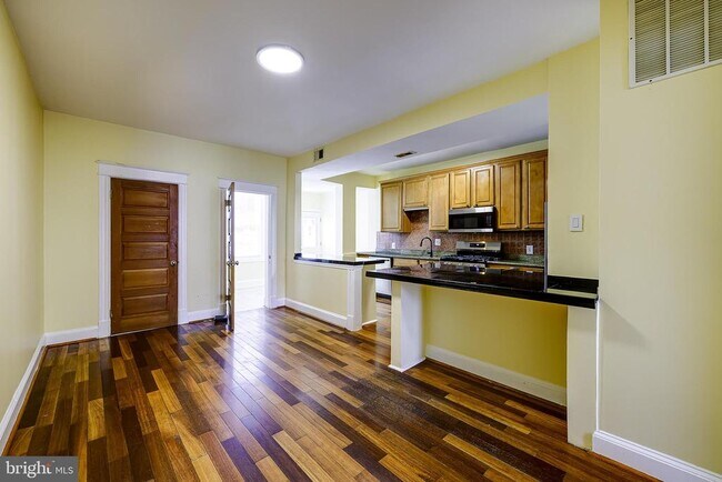 Building Photo - 5518 13th St NW