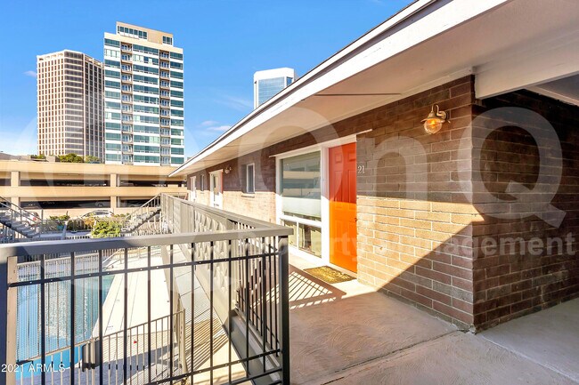 Building Photo - 45 E Lexington Ave