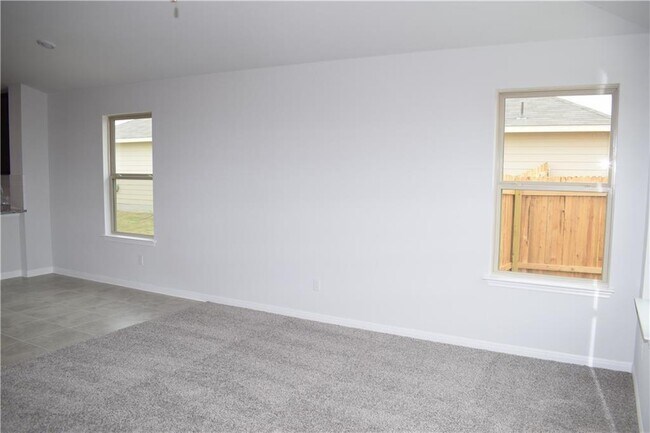 Building Photo - 1689 Woodlands Dr