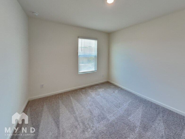 Building Photo - 2622 Senegal Wy