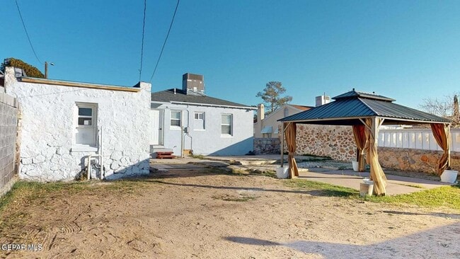 Building Photo - 3420 Harrison Ave