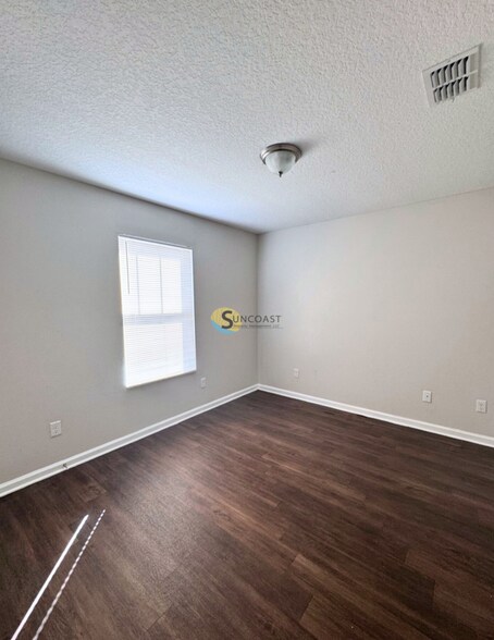 Building Photo - 7625 Leafy Forest Way