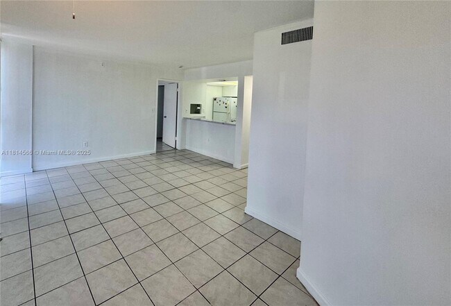 Building Photo - 7125 NW 186th St