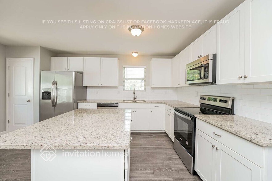 Building Photo - 10 Fernhill Ct