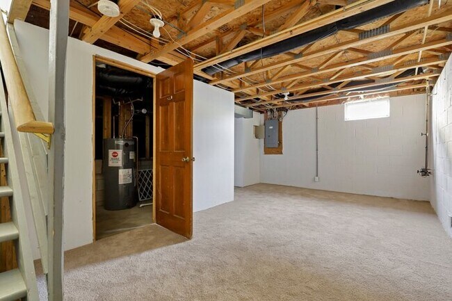 Building Photo - Pataskala Ridge Home