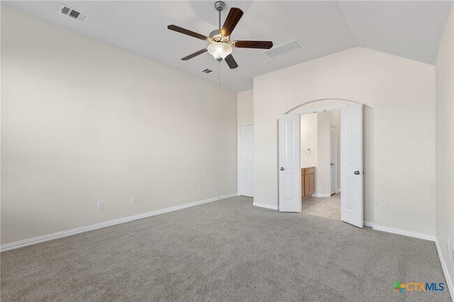 Building Photo - 1025 Arvada Dr