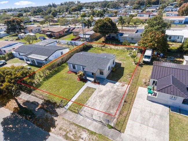 Building Photo - 15900 NW 18th Ave