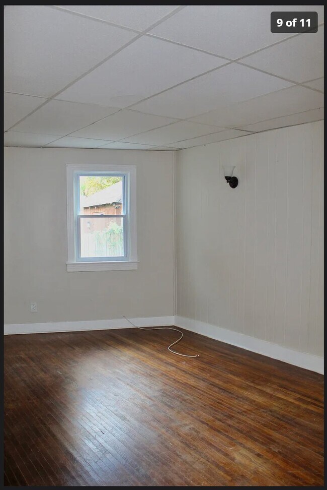 Building Photo - 228 Weiss St