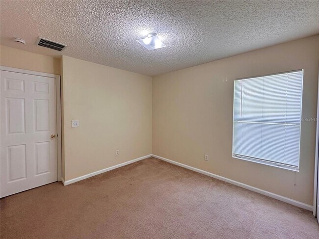 Building Photo - 89 Berkshire Ln