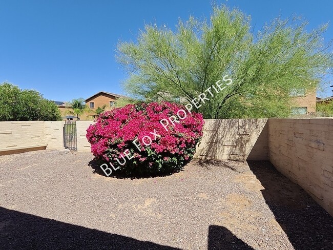 Building Photo - 8305 N Midnight Way