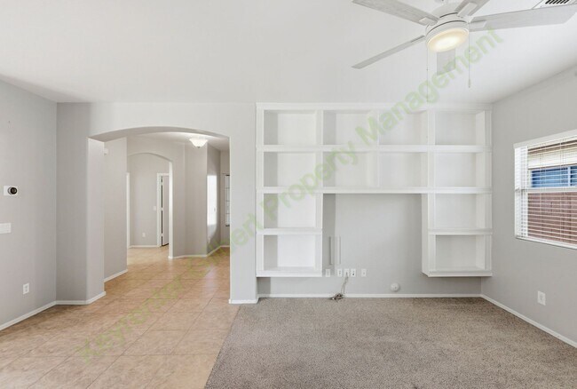 Building Photo - 35734 N Zachary Rd