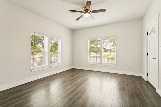 Building Photo - 1201 S Palmetto St