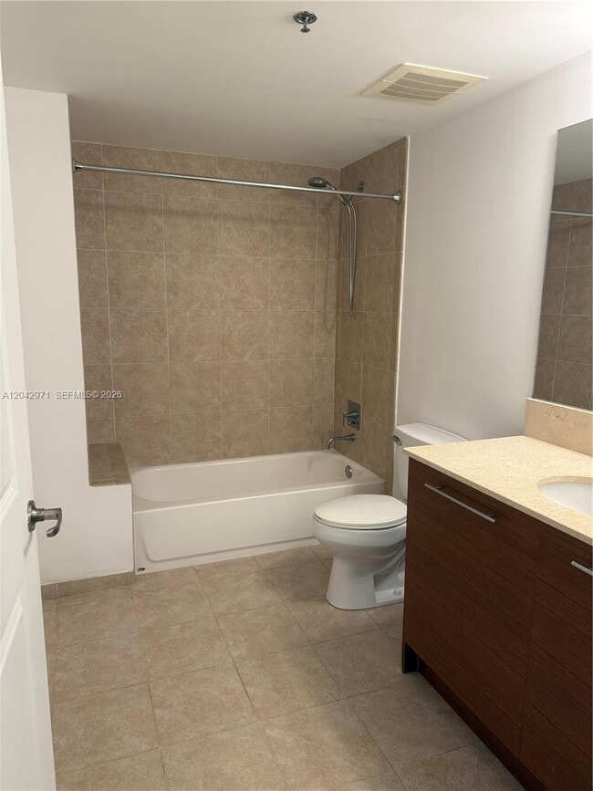 Building Photo - 2681 N Flamingo Rd