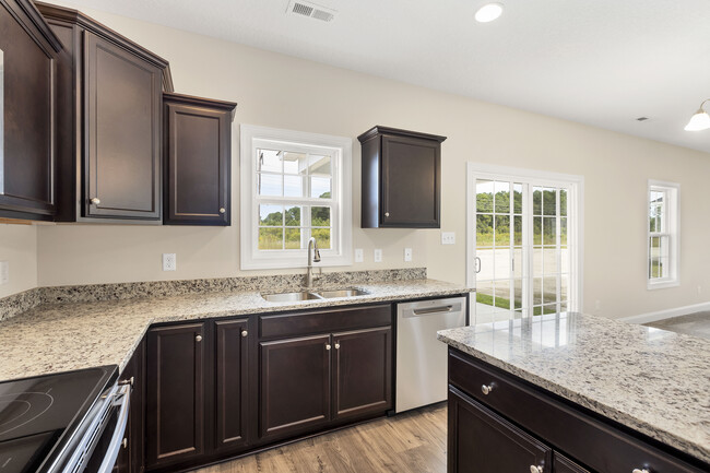 Building Photo - 463 Worsley Wy