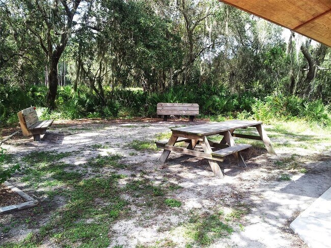 Building Photo - 8375 Glen Rose Way