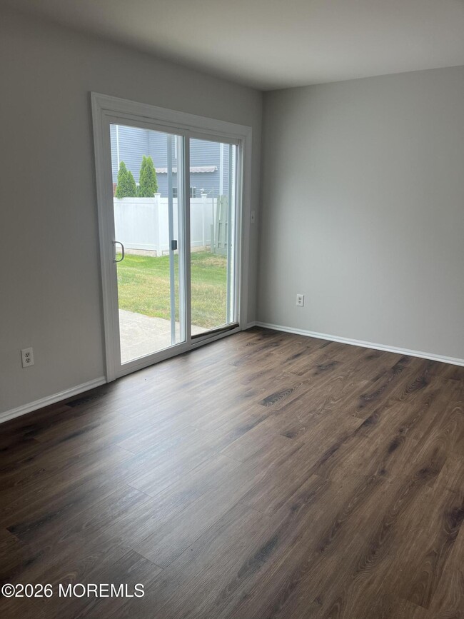Building Photo - 157 Malibu Dr