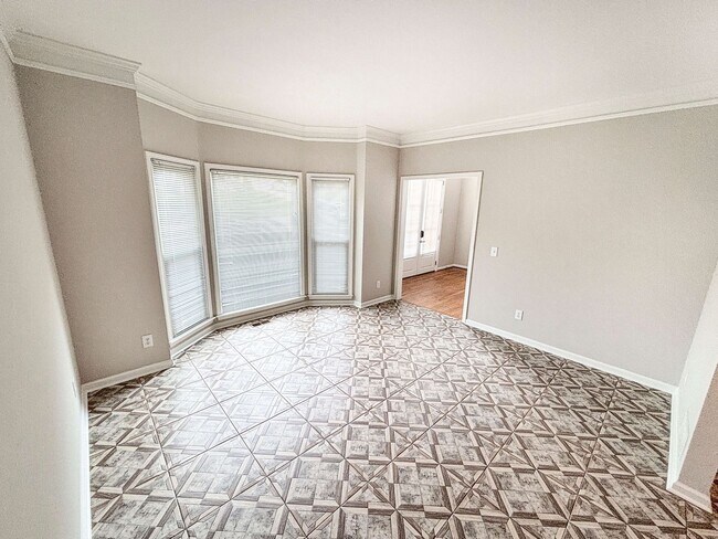Building Photo - Acworth 4BR/3.5BA Finished Basement