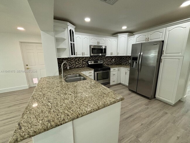 Building Photo - 4715 NW 44th St