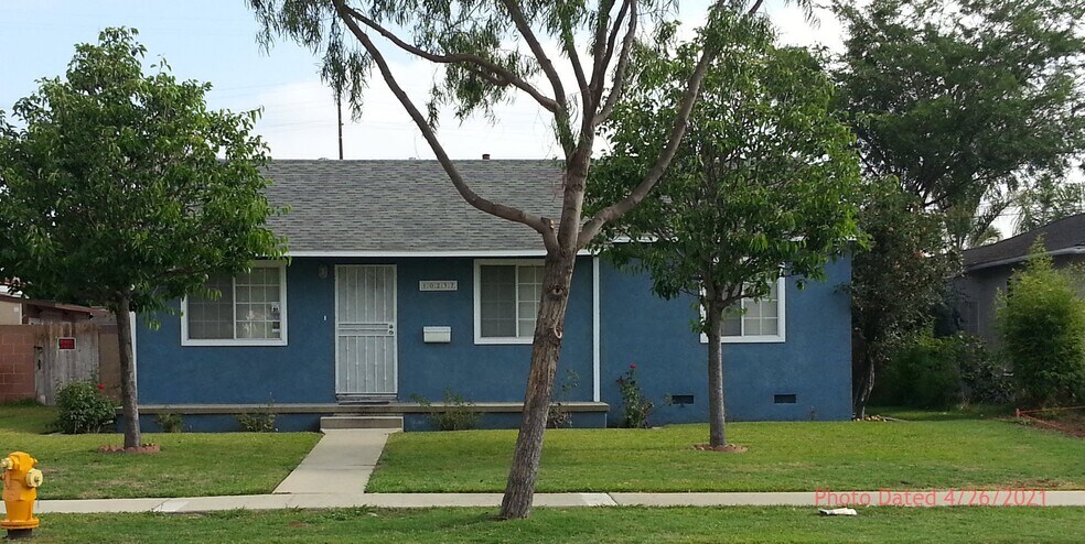 Building Photo - 10237 Muroc St