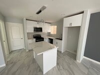 Building Photo - 13921 Downey Ave