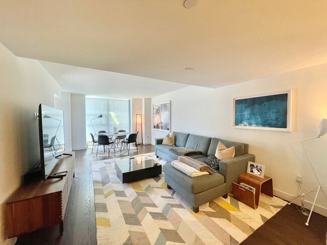 Building Photo - Luxurious Condo at Madrone w/Bay, City Views, Balcony, Pool, Parking, Storage -FULLY FURNISHED OP...