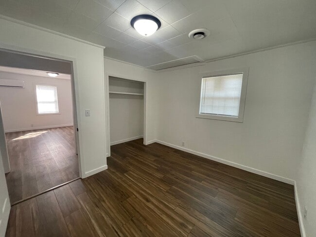 Building Photo - House in Paducah city limits 2–1