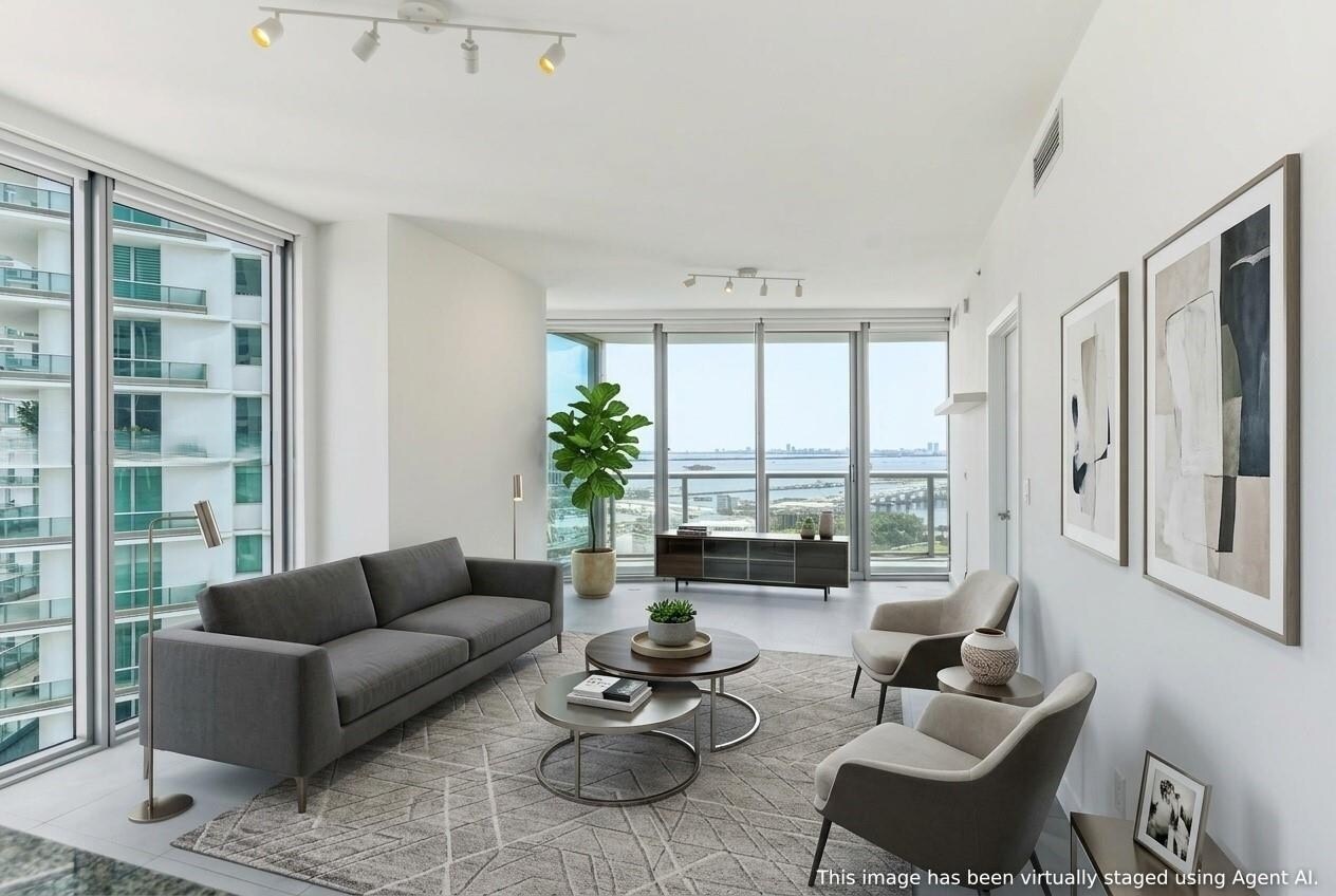 Building Photo - 888 Biscayne Blvd