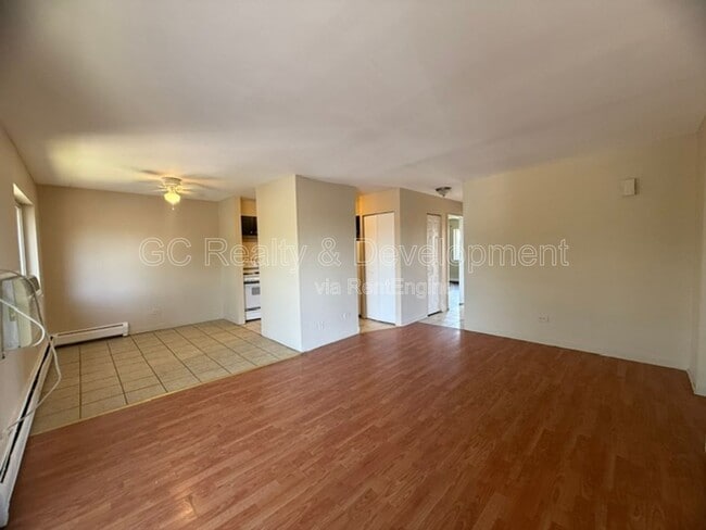 Building Photo - 808 College Blvd
