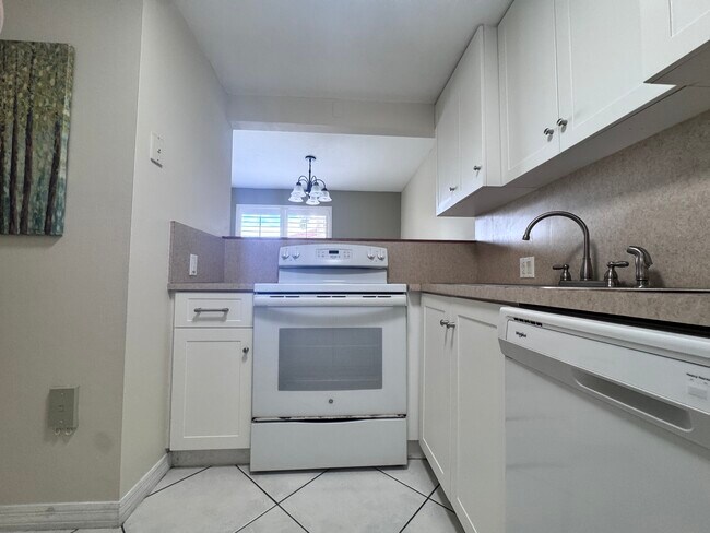 Building Photo - 12625 SW 91st St